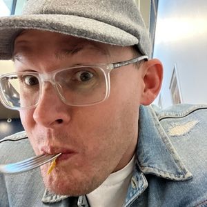 Meet your Posher, Justin